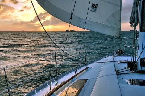 Miami - Key West Sailing Adventure Miami to Key West and Back Sailing Adventure 9 Days/8 Nights