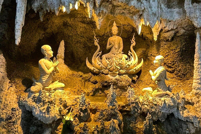 Chiang Mai: Templi del Buddha bianco, blu e grande a Chiang Rai