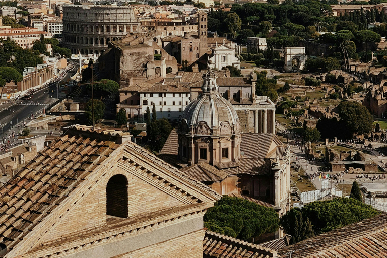 Rome: Colosseum Arena Entry with Audioguide App