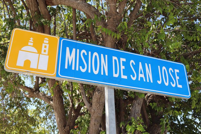 Cabo Encounter with Optional Clear Boat and Lunch