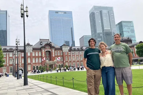 Tokyo: tour dei giardini orientali del Palazzo Imperiale e della stazione di Tokyo