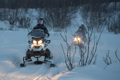 Aventura en moto de nieve Abisko (Conduce la tuya)