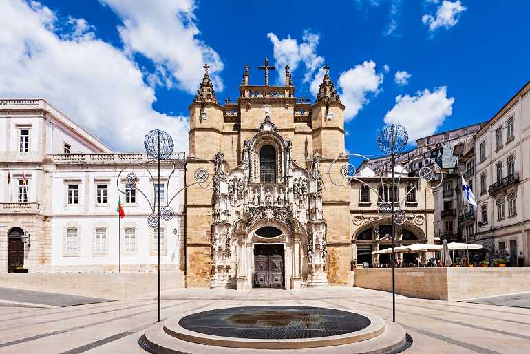 Coimbra and Aveiro Full-Day Private Tour from Lisbon
