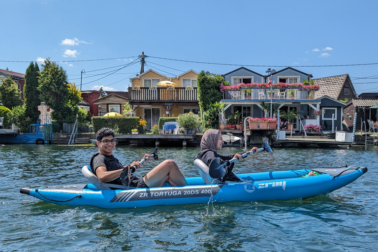 Vienna: Tour guidato in kayakTour in kayak di gruppo condiviso