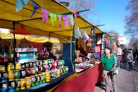 Ferias de Buenos Aires: Recorrido Cultural San Telmo y Mataderos