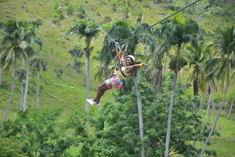 Privé: Puerto Plata Zip-Line Thrill ExperiencePrivé: spannende zip-line-ervaring in Puerto Plata