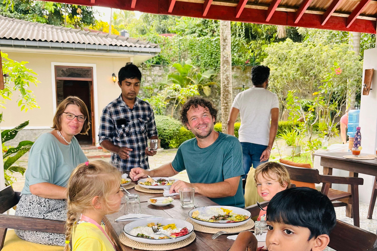 Kandy: Sri Lankan Cooking Class with Meal