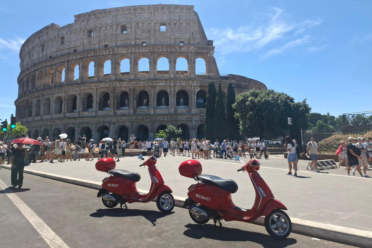 Rome: Colosseum, Underground, Roman Forum, & Palatine Tour Private Underground Tour with the Forum and Palatine hill