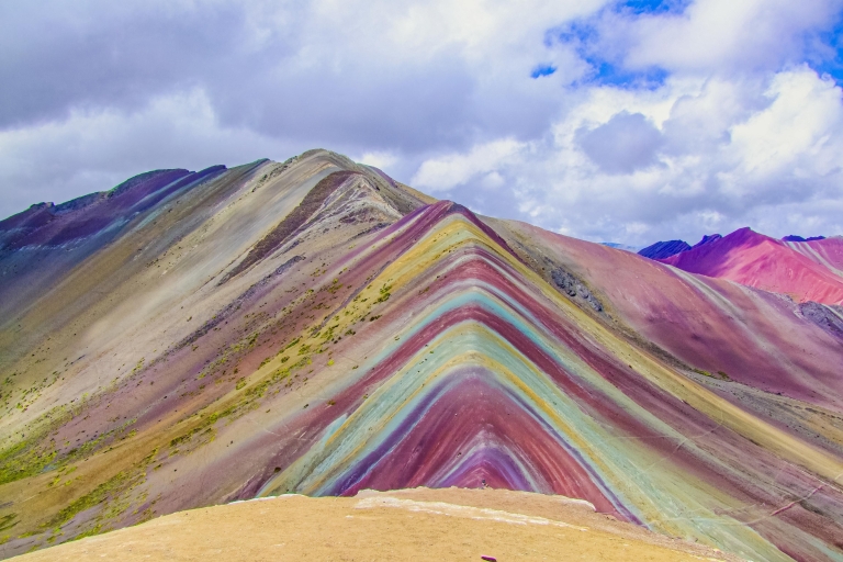 Cusco: Rainbow Mountain z przewodnikiem ze śniadaniem i lunchemCusco: Prywatna góra Rainbow z wyżywieniem