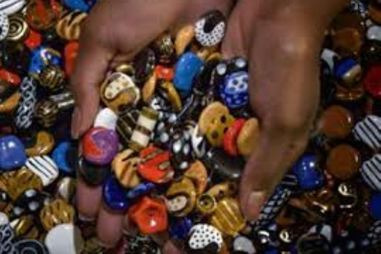 Visite d'une demi-journée du parc national de Nairobi et de la fabrique de perles Kazuri