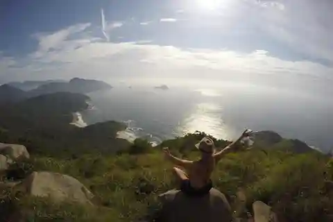 Tour guiado a Pedra do Telégrafo: Vistas icónicas y aventura