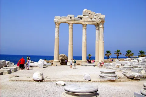 Alanya: Aspendos, Manavgat Waterfalls and City of Side Tour