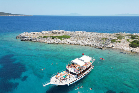 Bodrum: Orak Island and Meteor Bay Boat Tour with Lunch