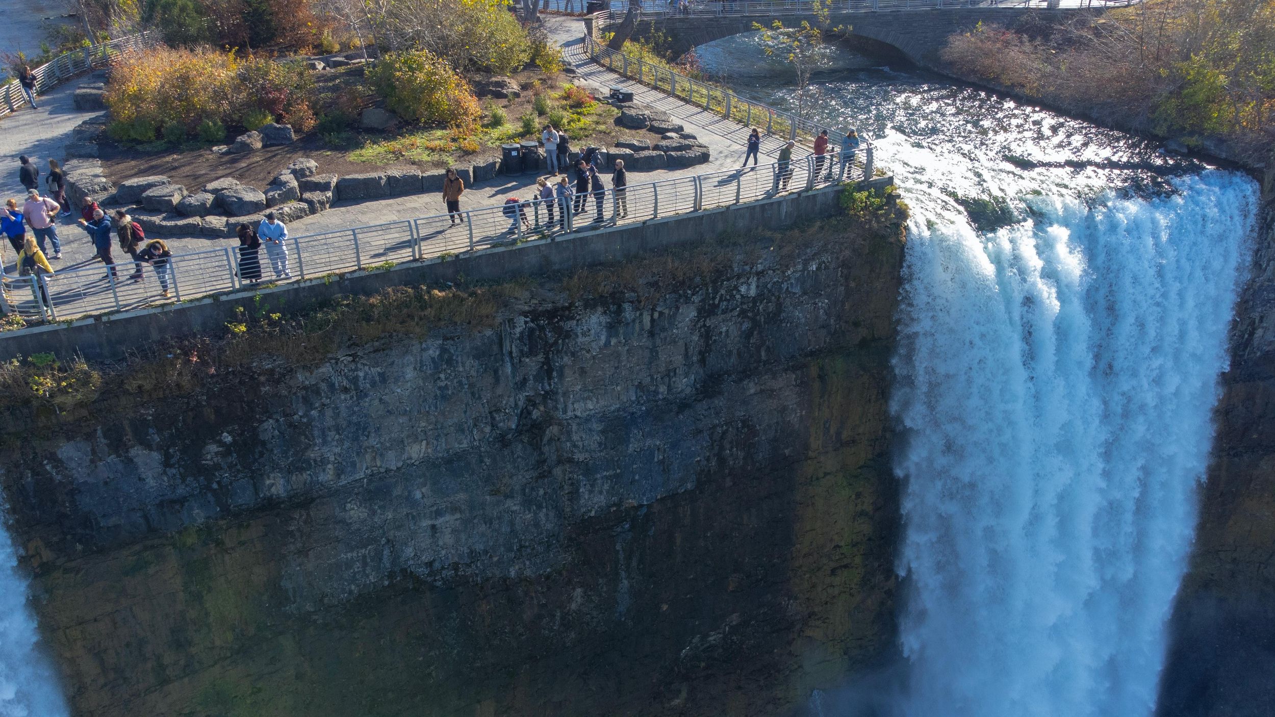 NF USA: Maid of the mist, Cave of the Winds, & Abholung vom Hotel