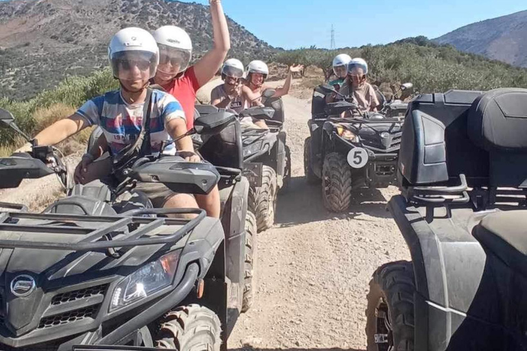 Malia: Passeio de Quadriciclo Off-Road com Almoço e TrasladosQuadra compartilhada