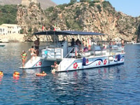 A Catamarano riserva Zingaro e Faraglioni Scopello - Hizvo