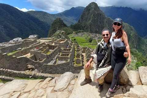 Machu Picchu New Year 2024: Long route entrance