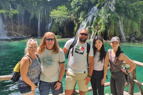 From Zagreb: Plitvice Lakes Tour with Kayaking Experience