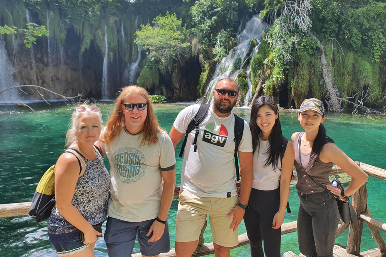 From Zagreb: Plitvice Lakes Tour with Kayaking Experience