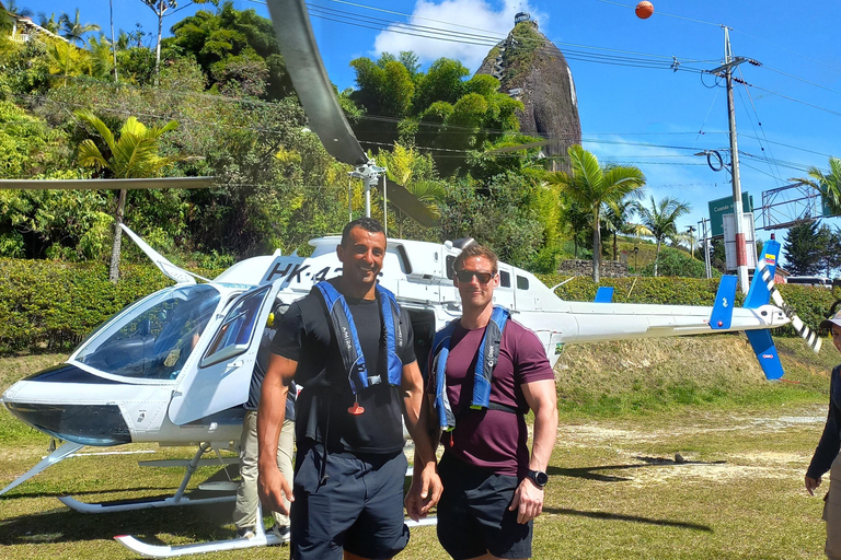 Medellín: Guatapé VIP + Helicopter Flight + Boat Ride + Piedra del Peñol