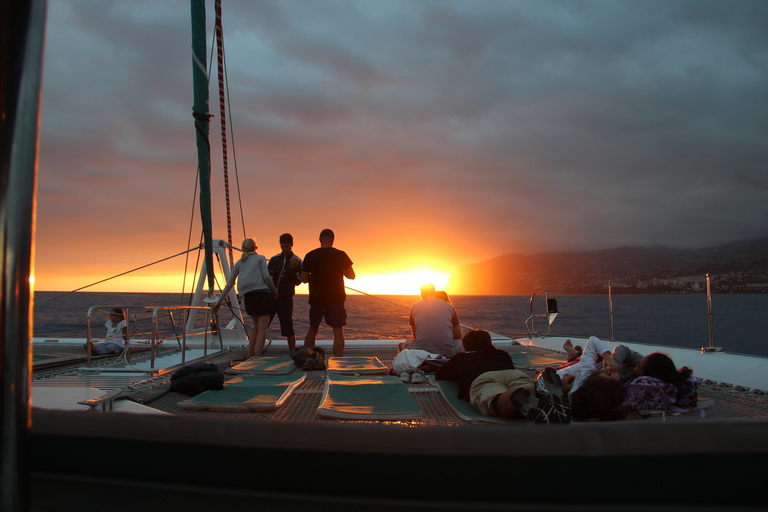 Madeira: catamarantour bij zonsondergang vanuit Funchal