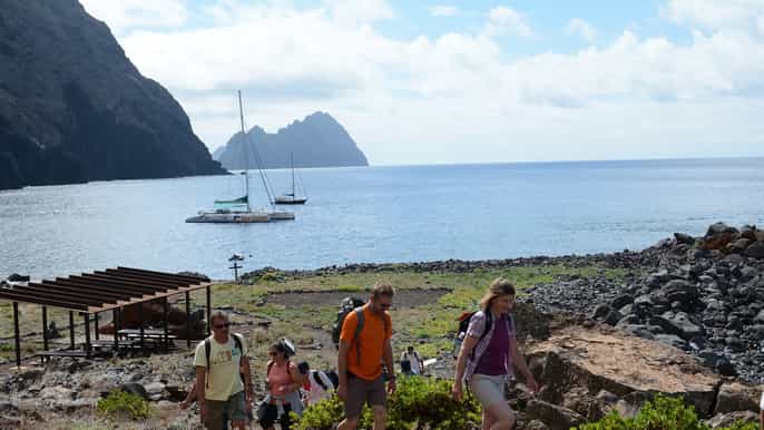desertas isole fullday catamaran trip da funchal