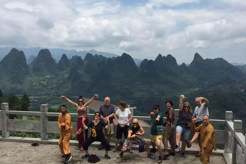 The Largest Tea Plantation and Xianggong Hill Tour