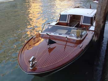 Venedig: Privattransfer vom Zentrum zum Kreuzfahrthafen Venedig: Privattransfer vom Zentrum zum Kreuzfahrthafen