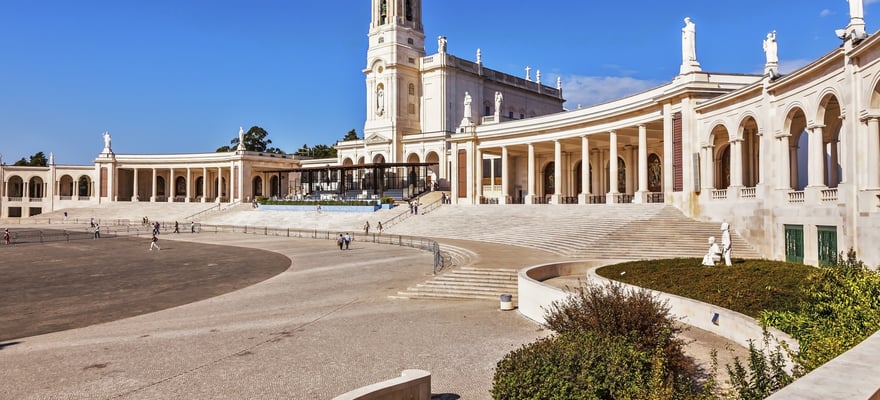 Basilica Of The Most Holy Trinity Historia Y Cultura Lo Mejor De