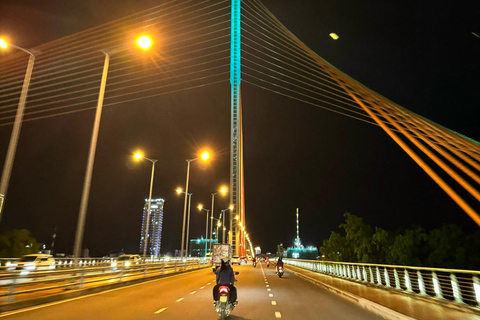 Halvdagsutflykt Da Nang City Sightseeing Privat tur med motorcykelMotorcykeltur