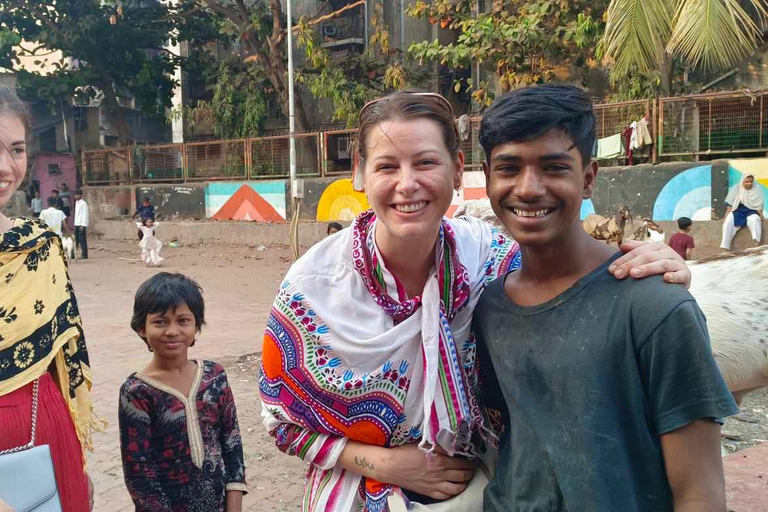 Tour particular em DhobiGhat, lavandaria e favelas, com serviço de busca