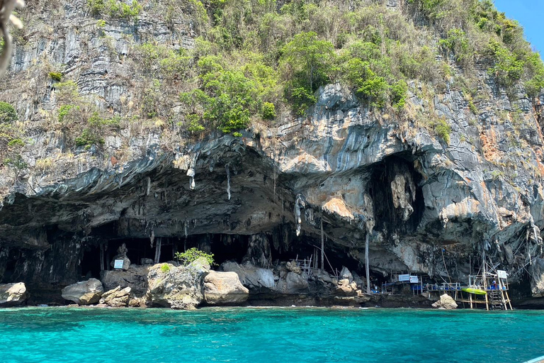 Phi Phi: lancha rápida a Maya Bay con excursión de snorkel