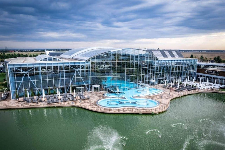 Bucharest: Transfer and Full Access All Day at Therme Spa