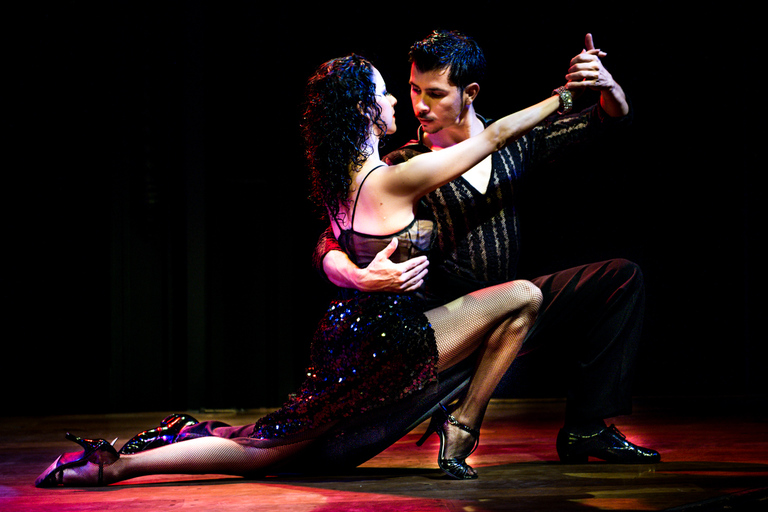 Tangoshow i Buenos Aires och middag i El QuerandiEl Querandi Tango Show och middag