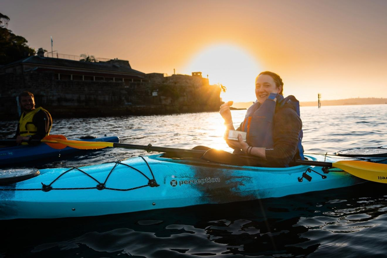 Sydney: Sunset Kayak Tour with Opera House Views