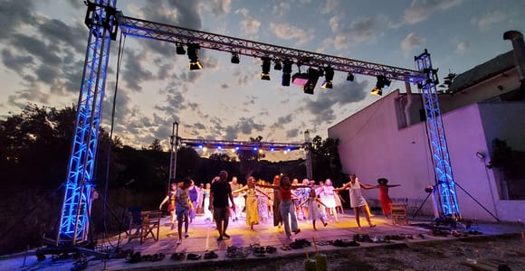 Skiathos : soirée grecque au théâtre en plein air, billet d'entrée
