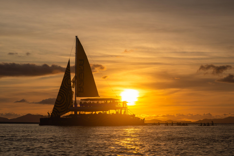 Krabi: 4 Island Sunset Catamaran Tour