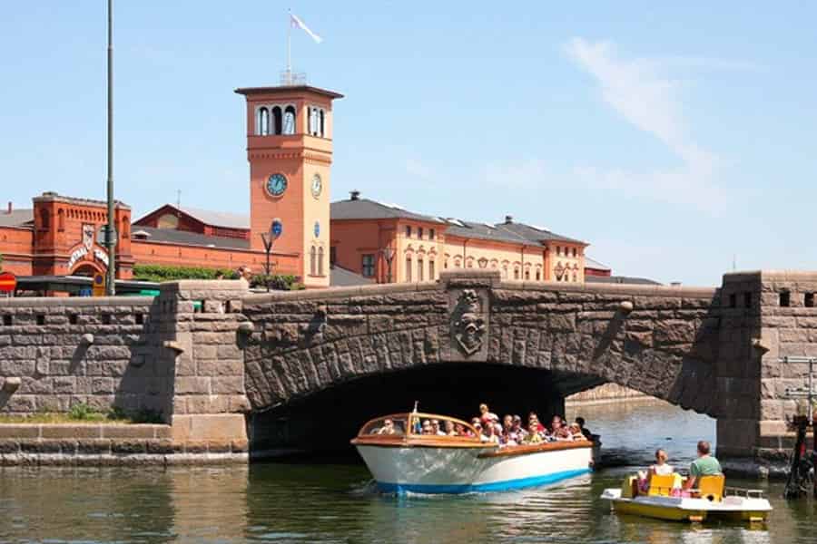 Malmö: Rundan Sightseeing Bootstour. Foto: GetYourGuide Malmö: Rundan Sightseeing Bootstour. Foto: GetYourGuide