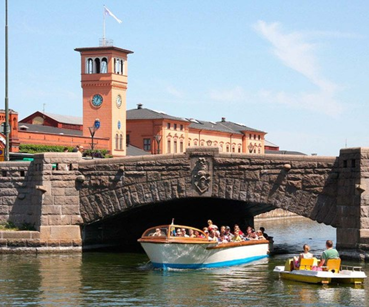 Malmö: Rundan Sightseeing Boat Tour