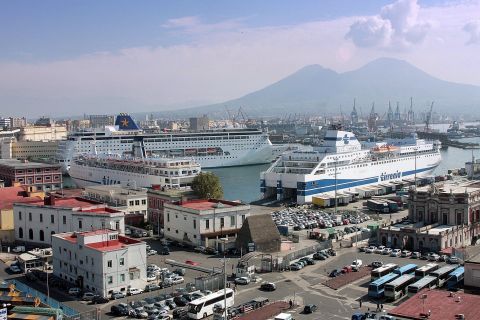 Depuis le port de Naples : Transfert privé vers le Mont Vésuve