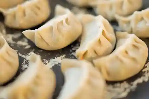 São Francisco: Aula de culinária de bolinhos de massa e jantar de 3 pratos