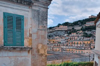 Visite à pied guidée par Modica - Housity