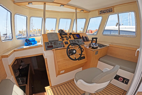 Algarve - Yacht in BE HAPPY Algarve - Yacht in BE HAPPY Half Day (3:30h)