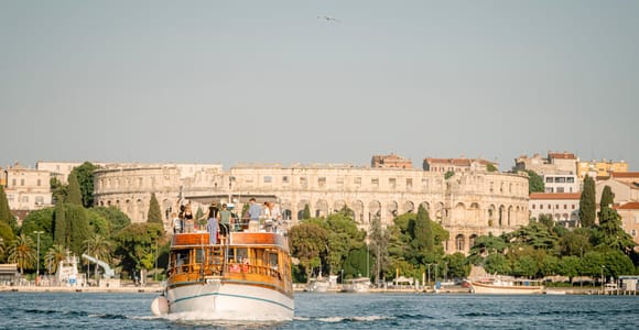 Ab Pula: Bootstour zu den Brijuni-Inseln & Schwimmen auf der Insel mit MITTAGESSEN & GETRÄNKEN