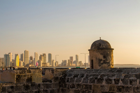 5-Day Cartagena Experience with Sunset Cruise & Street Food