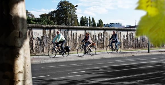 Berlin: Geführte Fahrrad Tour zur Berliner Mauer und zum Dritten Reich