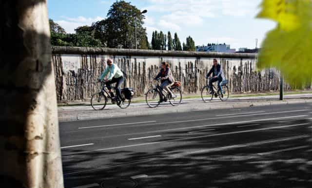 begeleide fietsrondleiding berlijnse muur en het derde rijk