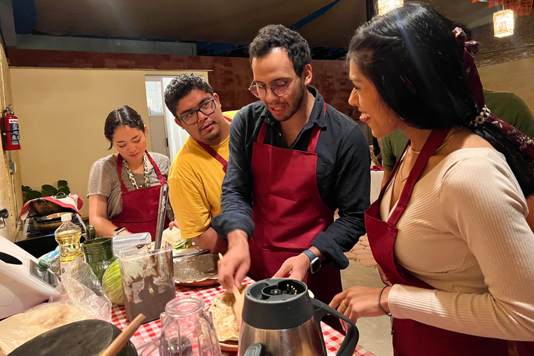 Oaxaca: Cooking Class with local Chef