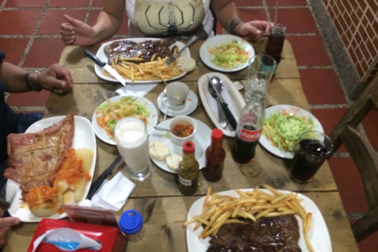 Medellin: Wycieczka po tradycyjnym jedzeniu(Kopia) Medellin: Wycieczka po tradycyjnym jedzeniu