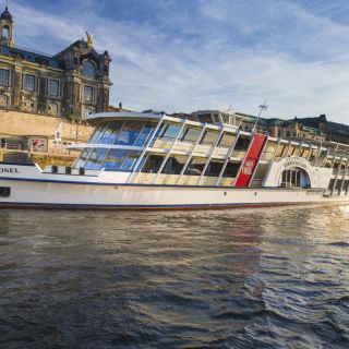 Dresden: Sightseeing-Bootsrundfahrt auf der Elbe